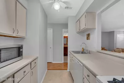 466 Crawford Street, Shrewsbury, NJ 07724 - Photo 13