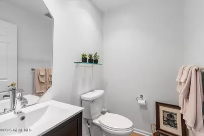 25 Winding Woods Way, Manalapan Township, NJ 07726 - Photo 17