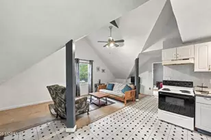 3 Crosby Ln, Middletown, NJ 07758 - Photo 37