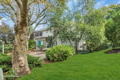 8 Avalon Lane, Aberdeen Township, NJ 07747 - Photo 3