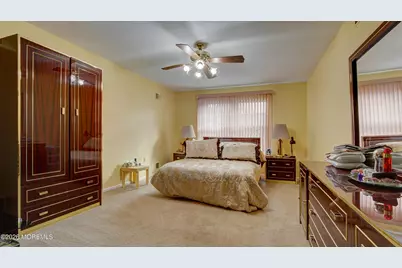 4 Lesley Drive, Marlboro Township, NJ 07746 - Photo 17