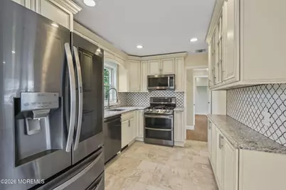 114 Luppatatong Avenue, Keyport, NJ 07735 - Photo 9