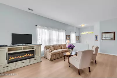 2 Summerlawn Drive, Lakewood, NJ 08701 - Photo 9