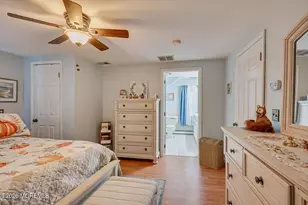 62 Taylors Mills Rd, Manalapan Township, NJ 07726 - Photo 21