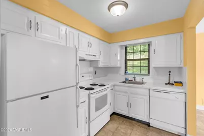 1102 Wellington Place, Matawan, NJ 07747 - Photo 17