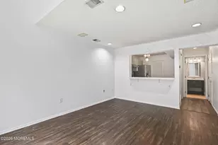 22 Dover Ct, Tinton Falls, NJ 07712 - Photo 7