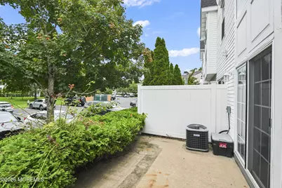 22 Dover Court, Tinton Falls, NJ 07712 - Photo 19