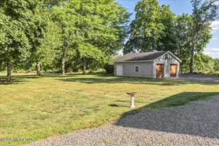 102 Middletown Rd, Holmdel, NJ 07733 - Photo 43