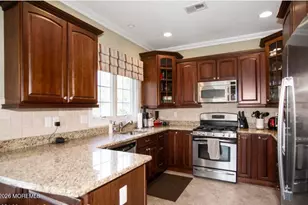 204 Villa Dr, Long Branch, NJ 07740 - Photo 5