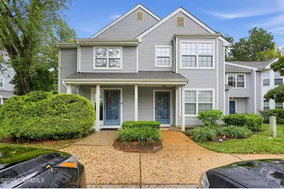 407 Hampton Court, Manalapan Township, NJ 07726 - Photo 1