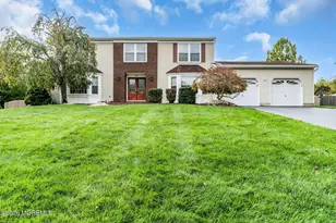 296 Betsy Ross Dr, Freehold, NJ 07728 - Photo 51