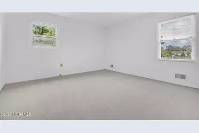 296 Betsy Ross Drive, Freehold, NJ 07728 - Photo 31