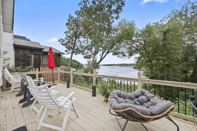 646 S Riverside Drive, Neptune Township, NJ 07753 - Photo 37
