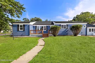 54 Manning Pl, Keansburg, NJ 07734 - Photo 1