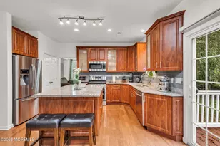 102 Harvard Oval, Freehold, NJ 07728 - Photo 11