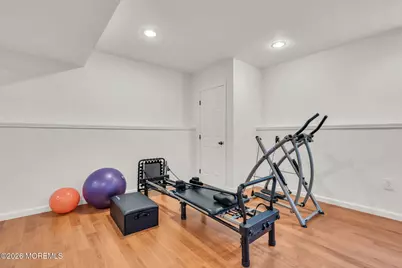 102 Harvard Oval, Freehold, NJ 07728 - Photo 23