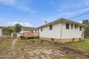 215 Huxley Dr, Brick, NJ 08723 - Photo 3