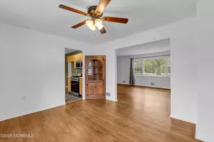 345 Grant Ave, Eatontown, NJ 07724 - Photo 9