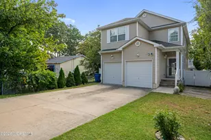 606 Barnegat Ave, Toms River Township, NJ 08755 - Photo 3