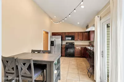 242 Point Pleasant Avenue, Berkeley, NJ 08721 - Photo 11