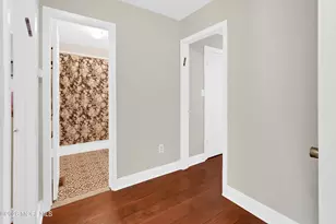 413 Oak Knoll Dr, Manalapan Township, NJ 07726 - Photo 21