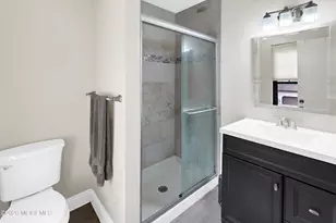 413 Oak Knoll Dr, Manalapan Township, NJ 07726 - Photo 19
