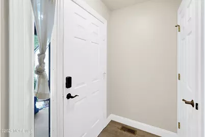 413 Oak Knoll Drive, Manalapan Township, NJ 07726 - Photo 3