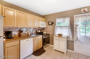 105 Waterfront Dr, Brick, NJ 08724 - Photo 15