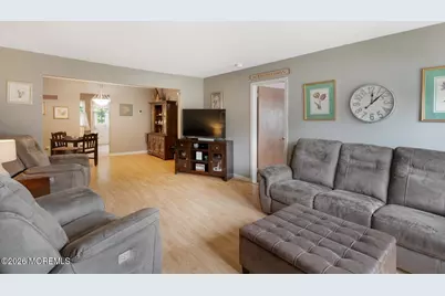 105 Waterfront Drive, Brick, NJ 08724 - Photo 5