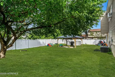 1201 Middlesex Street, Toms River Township, NJ 08757 - Photo 9