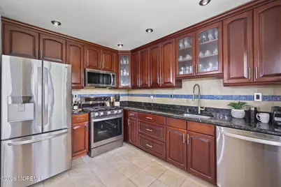2202 Timber Ridge Court #2202, Sayreville, NJ 08859 - Photo 11