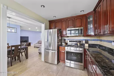 2202 Timber Ridge Court #2202, Sayreville, NJ 08859 - Photo 13