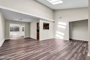 11 Auburn Ct, Red Bank, NJ 07701 - Photo 5