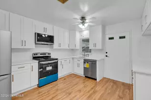 51A Cambridge Ct, Lakewood, NJ 08701 - Photo 17
