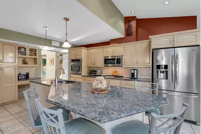 828 Waterworks Road, Freehold, NJ 07728 - Photo 7