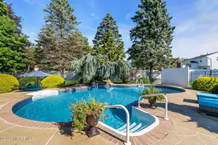 828 Waterworks Rd, Freehold, NJ 07728 - Photo 25