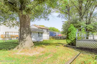 101 5th St, Hazlet Township, NJ 07734 - Photo 13