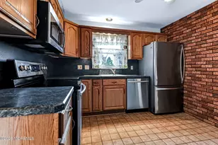 101 5th St, Hazlet Township, NJ 07734 - Photo 23