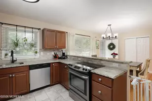 24 Norwood Dr, Toms River Township, NJ 08755 - Photo 15