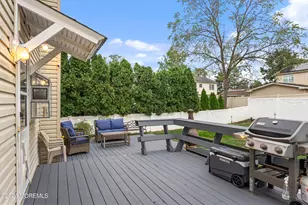 16 Vanderbilt Pl, Woodbridge Township, NJ 07095 - Photo 21