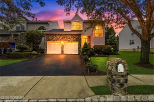 39 Hummingbird Ct, Marlboro Township, NJ 07746 - Photo 1