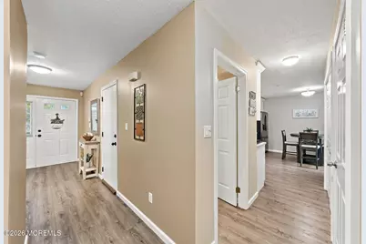 39 Hummingbird Court, Marlboro Township, NJ 07746 - Photo 5