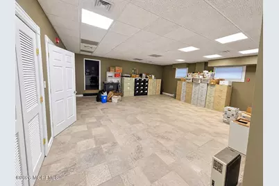 165 State Route 35 #Basement, Red Bank, NJ 07701 - Photo 5