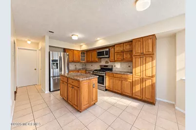 296 Pegasus Road #296, Piscataway Township, NJ 08855 - Photo 7