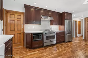 9 Bucknell Rd, Sayreville, NJ 08859 - Photo 9