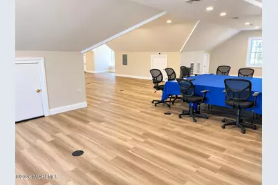 165 State Route 35 #Third Floor, Red Bank, NJ 07701 - Photo 3