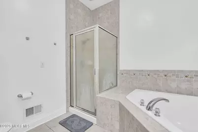 2360 Nj-33 #301, Robbinsville Township, NJ 08691 - Photo 33