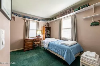 371 Sweetbriar Street, Keyport, NJ 07735 - Photo 5