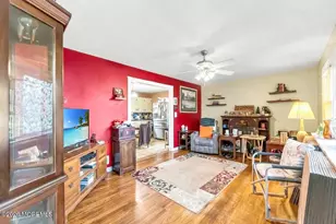 371 Sweetbriar St, Keyport, NJ 07735 - Photo 7