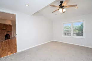 14 Wyckoff St, Matawan, NJ 07747 - Photo 43